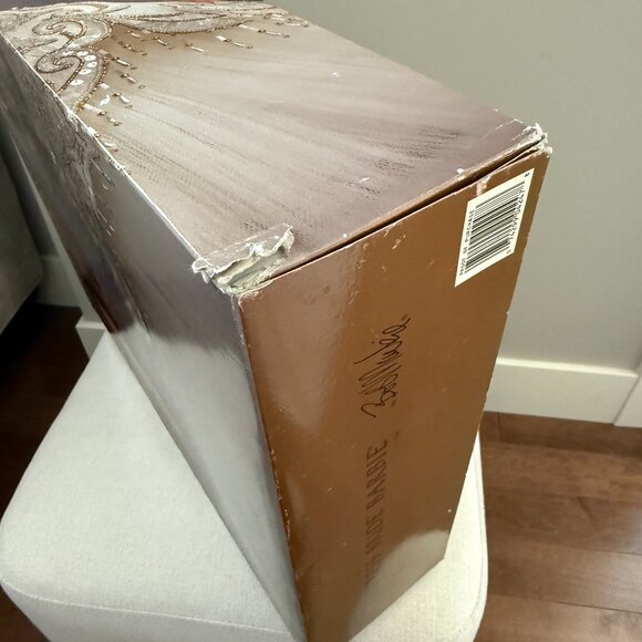 NIB 1992 Empress Bride Barbie by Bob Mackie Mattel #04247 - Picture 16 of 16